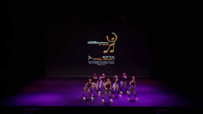 Academias de Baile Moderno en &Aacute;guilas: Gu&iacute;a de Localizaci&oacute;n